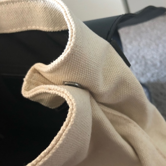 Canvas Backpack - Picture 6 of 7